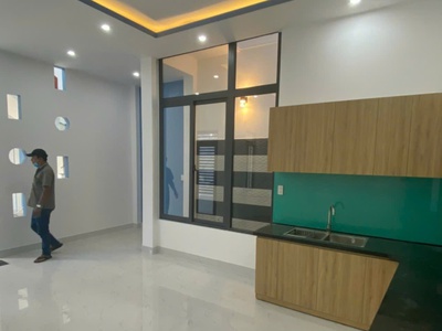 Bán nhà vĩnh ngọc nha trang dt:87m2 ngang 5,3m giá chỉ 2,7tỉ bớt lộc cho khách thiện chí  mọi 3