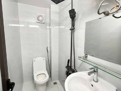Cầu giây ô tô 10m,sát phố-nhà đẹp full nội thất 30m-8 tỷ800 3