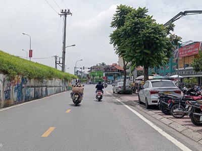 Bán đất ngọc thụy   152m    mặt tiền 9m   giá hơn 27 tỷ 2