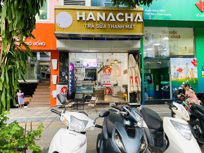 Cho thuê mặt bằng 34m2, tầng 1,mặt tiền số 71 nguyễn văn huyên tiện kinh doanh buôn bán 0