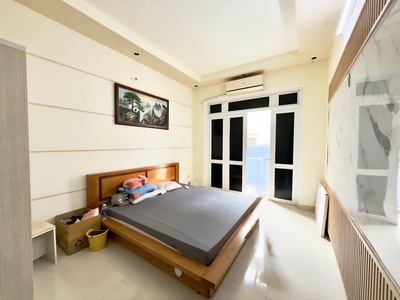 Lê hồng phong   hxh - 2 mặt hẻm  4 tầng btct   50m2   chỉ 10.x tỷ 2