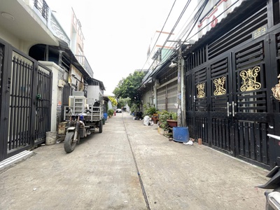 Bán nhà đ số 18a gần lê văn quới chợ gò xoài  hẻm 6m 67m2,2 tầng nhỉnh 4 tỷ 0