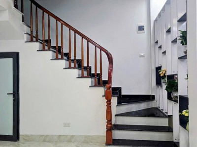 Bán căn nhà 3 tầng ngõ phố Phạm Ngũ Lão, ph Lê Thanh Nghị, TP HP mới, 43.8m2, 3 ngủ 3