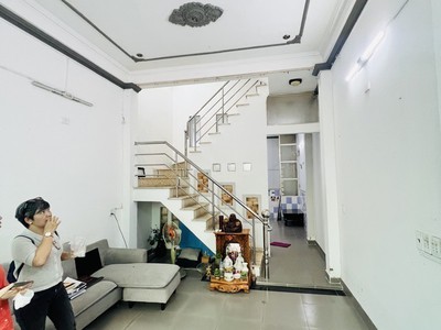 Bán gấp- 3 tầng -60m2- lâm văn bền - quận 7- nhỉnh 9 tỷ 1