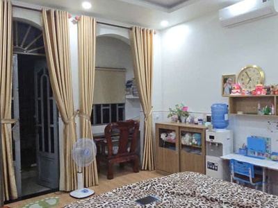 Nhà 1 lầu sổ hồng riêng chợ giãn dân hiệp thành 22 q12 4