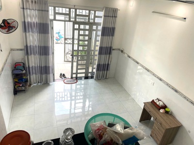 Bán nhà 3 tầng đẹp bình chiểu   61m    hẻm xe tải 6m   giá tốt 5.35 tỷ gần trường thcs   sát mặt 1