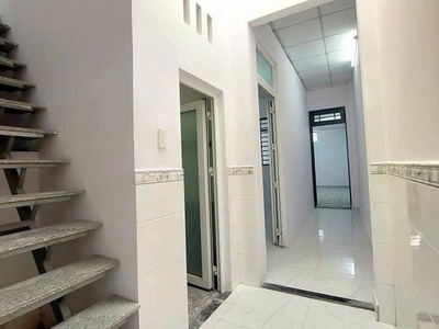 Bán gấp đất mặt tiền thạnh lộc 52   q.12   1.233m2  1.033m2 thổ cư    chỉ 13,5 tỷ. 3