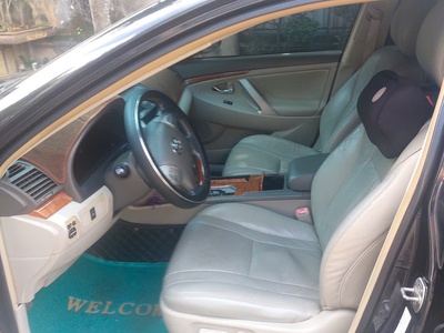 Chính chủ bán Toyota Camry 2.4G đời 2010   Giá 315 triệu  có thương lượng 1