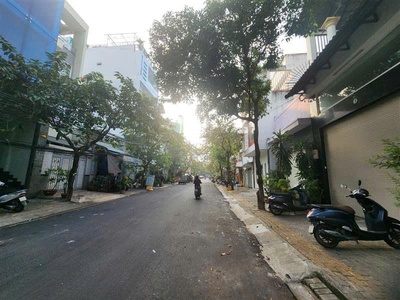 Nhà phố 3 tầng đường 77 tân quy, 48.3m , giá chỉ 6.5 tỷ   full nội thất 0