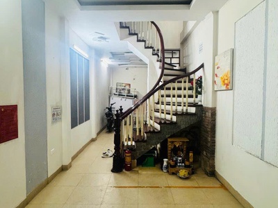 Bán nhà phan đình giót ngõ thông gần phố, trước nhà 3,5m 2