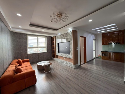 Bán gấp căn 3 ngủ 80m2 toà HTT 89 Phùng Hưng. Full nội thất. giá chỉ 4.7x tỷ 0