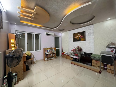 BÁN NHÀ 4 TẦNG ĐỘC LẬP   Đường Cát bi Ngõ Ôtô 8