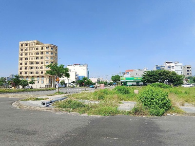 Bán lô đất 2 MT đường Minh Mạng cách Võ Nguyên Giáp 100m 600m2 ngang 20m xây căn hộ, khách sạn 3