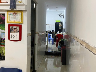 Nhà sổ hồng riêng 1 lầu 4mx12m đường 4m huỳnh thị hai tân chánh hiệp q12 4