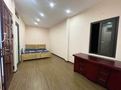 Chính chủ cho nữ thuê phòng khép kín   TẦNG 3   4 1