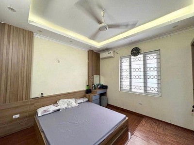 - minh khai nhà đẹp, thoáng trước sau, vài bước chân ra ô tô tránh 3