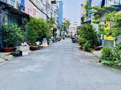 Nhà hẻm xe hơi tân phú   gần aeon mall   diện tích 62m    chỉ nhỉnh 6 tỷ 3