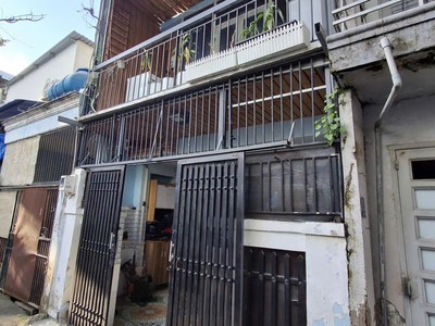 Rẻ  nhà 2 tầng hbg 53m2, nở hậu   an phú đông 25 q12 0