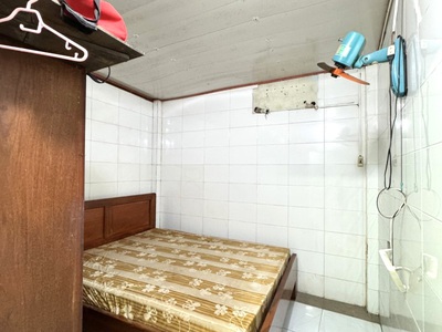 Hiếm  nhà 2 tỷ hơn quận 9   sổ hồng riêng   48m    gần chợ kiến thiết   tăng nhơn phú b 1