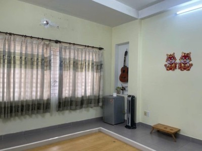 Bán nhà trong ngõ 3 tầng, 10pn đường hữu nghị, bình thọ, thủ đức. dt 168m2, sổ đỏ, giá 7.95  tỷ. 2