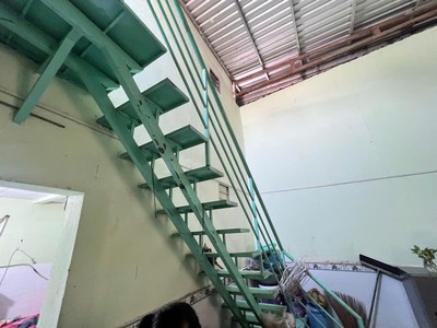 Nhà 1 xẹt nguyễn xiển, 107m2 giá 4.5 tỷ, ô tô đỗ cửa 1