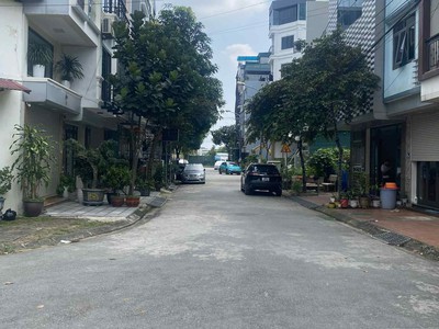 Bán 80m - 4.2m.Mặt Tiền.  Đại Học Công Nghiệp   Nam Từ Liêm. 1