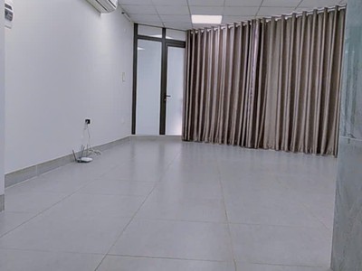 Với 25 tỷ sở hữu nhà mặt phố Phạm Văn Đồng 50m2x6t kinh doanh 4