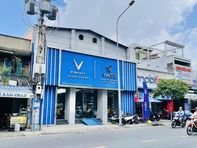 Bán nhà mtkd lạc long quân q11 ngay cv đầm sen sầm uất 7x16.5m tt 55 tr/th 2