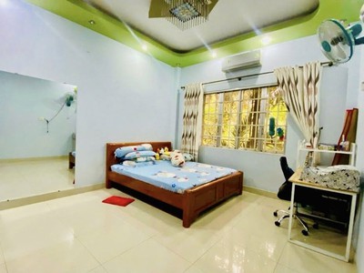 Gần aeon - đhct - hxh - sát mặt tiền - nhà đẹp 3 tầng - 69m2 chỉ nhỉnh 7 tỷ 3