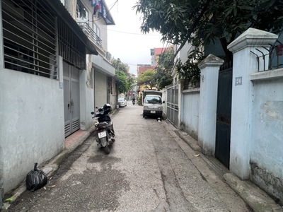 Thạch bàn,long biên 17tỷ 150m lô góc,ô tô đỗ cửa,ngõ thông,kinh doanh,xây ở 0