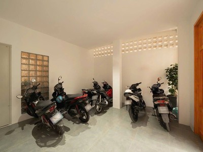 Doanh thu 1.2 tỷ/năm - chdv cao cấp 11 phòng-full nội thất-330m -5 tầng chỉ 9.3 tỷ  1