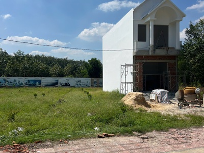 Bán đất thổ cư 250m2, mt đường an bình 60, an bình, phú giáo, bình dương. giá 680tr, sổ đỏ. lh: 0