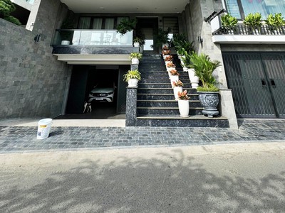 Bán đất tặng nhà 4 tầng gần mặt phố phú xá, phú thượng, 180m2, mt 10, 23,9 tỷ 2