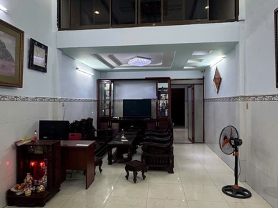 Chỉ 10 tỷ tl   đường 10m kinh doanh    khu vip bàu cát   dt 4 x 18 xây mới 5 tầng   hầm   sổ vuông 2