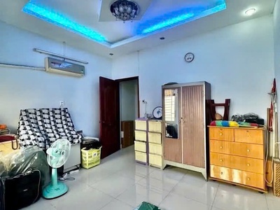 Bán nhà 2 tầng ở ngay, 70m2 chỉ nhỉnh 8 tỷ, hxh quay đầu - ở / kd tốt 0
