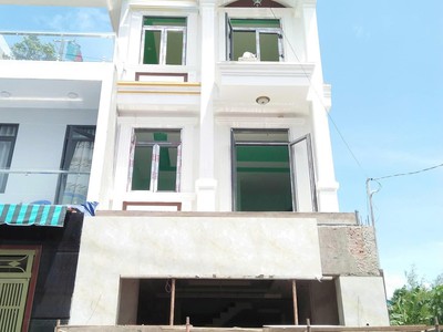  siêu phẩm mới xây   ngõ ô tô   gần cụm trường, kcn   đan phượng 0