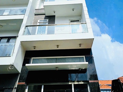 Bán nhà chính chủ - xe hơi ngủ nhà - nguyễn xí - nơ trang long - bình thạnh - 4x15 - 4pn lớn - giá 1