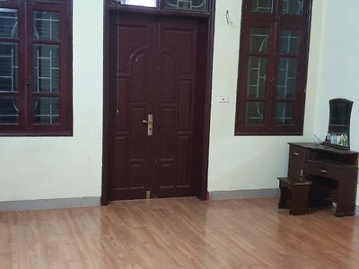Cho thuê nhà Văn Quán 80m2, 4 tầng 20tr ngay cấp 2 Văn Yên xe tải tránh nhau 2