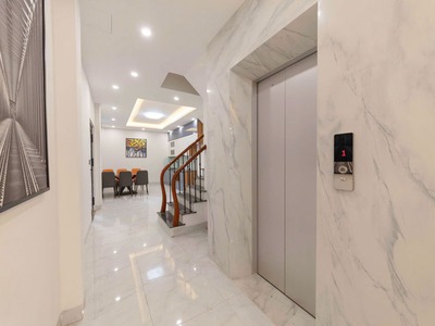 Cần bán căn góc 62,3m2 nhà 5 tầng Phúc Đồng. Đường thông ô tô, phù hợp ở kết hợp kinh doanh. 6