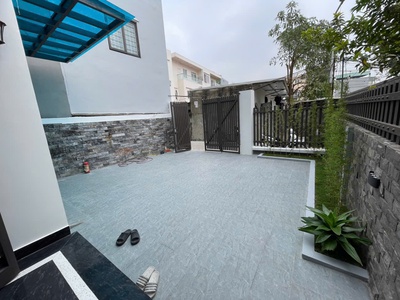 N2718. Cho thuê villa tại Ngô Gia Tự cực đẹp 1
