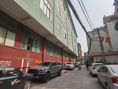 Hoa lâm,long biên 21tỷ 105m mặt tiền 11m,ngõ ô tô kinh doanh,thang máy 2