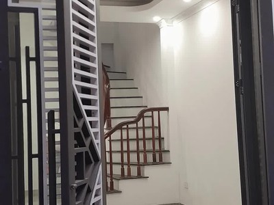 Bán nhà đa sỹ - 36m2   5 tầng   rẻ nhất khu vực chỉ 5.6 tỷ 2