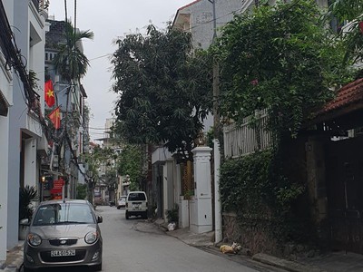 Ngọc thụy,long biên 24tỷ 100m ô tô kinh doanh,cho thuê ngõ thông,văn phòng 3