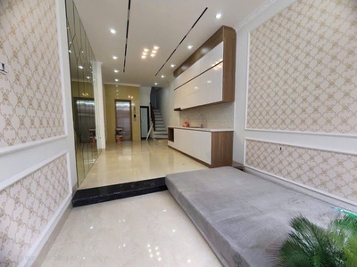 Nhà mới thang máy, oto đỗ cửa - trung tâm xuân phương, gần chợ, trường 2