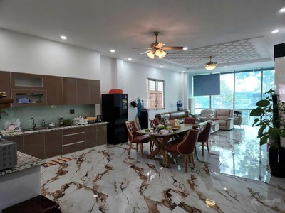 Bán tòa nhà mặt tiền ngô gia tự quận 10-7 x 29-6 tầng có thang máy, chỉ 48tỷ nhỉnh 3