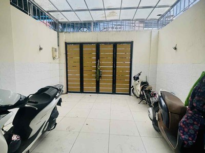 Bình thạnh - lê quang định p7- hẻm ô tô đua nhau thông tứ tung - nở hậu-đẹp - dòng tiền có sẵn. 1