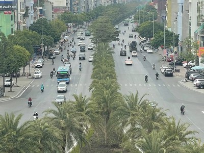 Bán gấp mặt phố ngô gia tự long biên 90m2 5t vỉa hè đá bóng, kinh doanh 28 tỷ 2