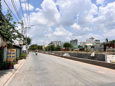 Đất đẹp 5x12m nở hậu, hẻm xe hơi, uỷ ban phường an phú đông mới, đi bộ ra 4 trường cấp 1, 2, 3, mn 1