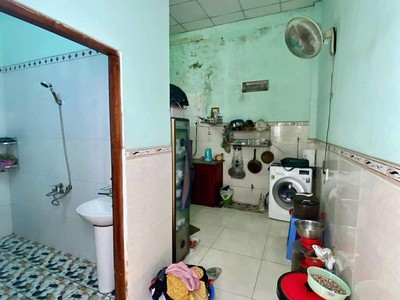 Nhà hiệp thành 45 p. hiệp thành cũ  q12 90m2 hẻm 5m 4 tỷ 950. 4