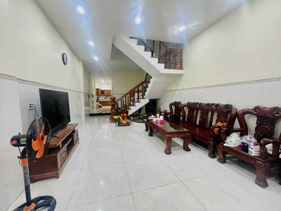 Bình thạnh - lê quang định p7- hẻm ô tô đua nhau thông tứ tung - nở hậu-đẹp - dòng tiền có sẵn. 0